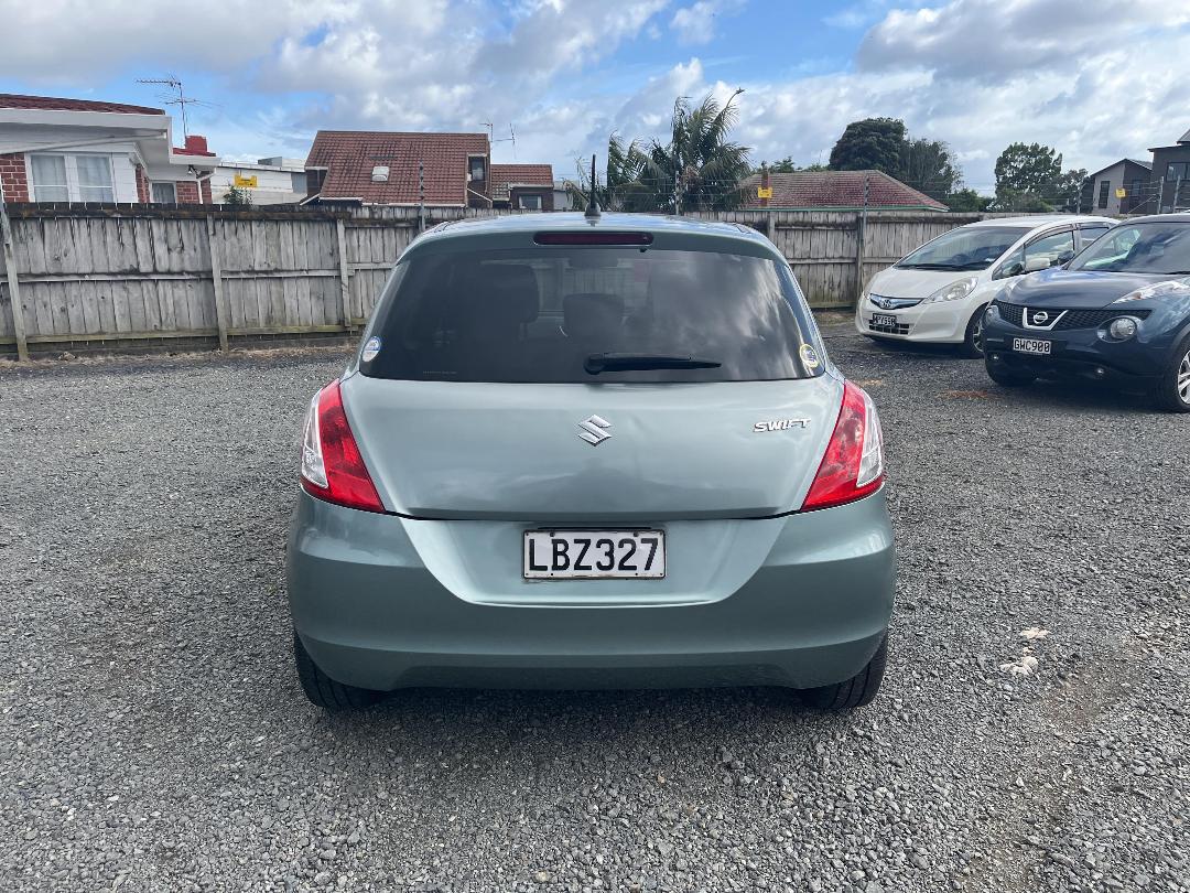 Photo '6' of Suzuki Swift 1200