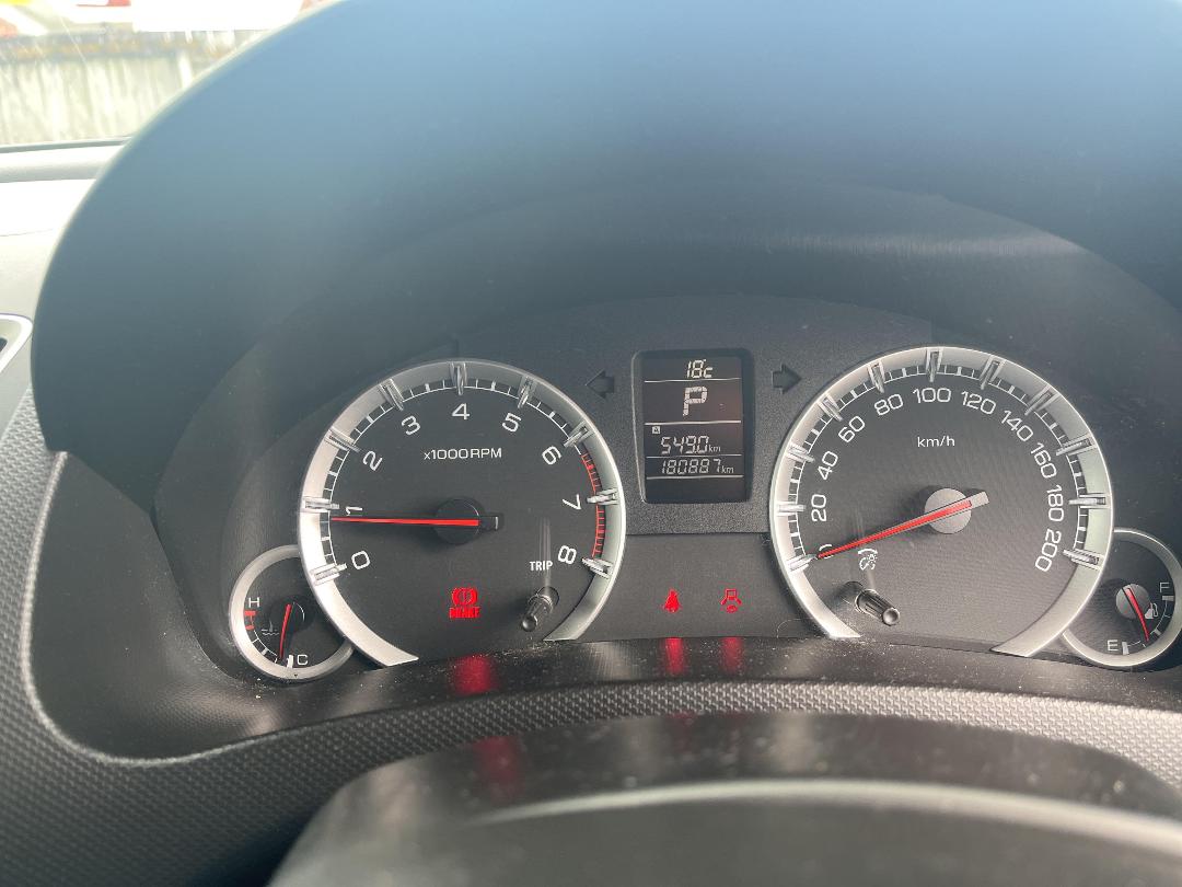 Photo '11' of Suzuki Swift 1200