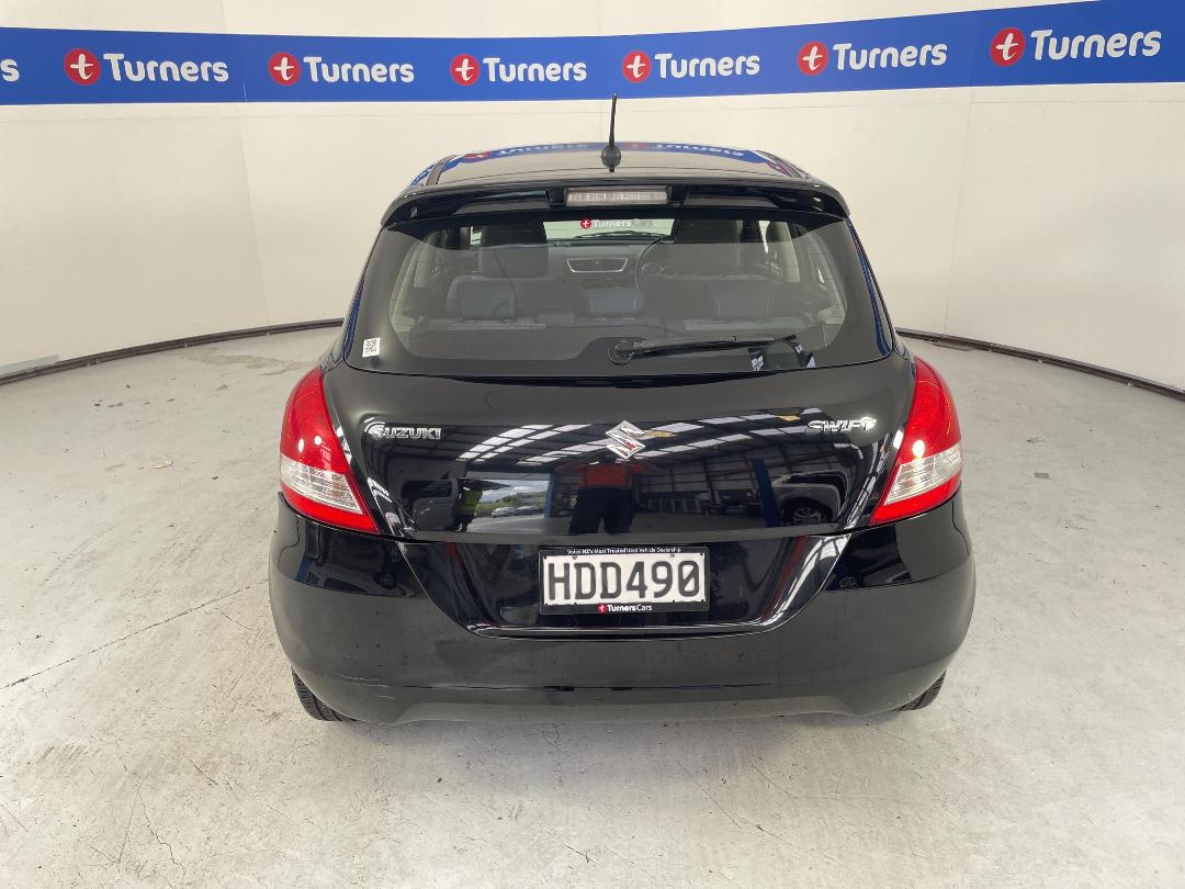 Photo '6' of Suzuki Swift