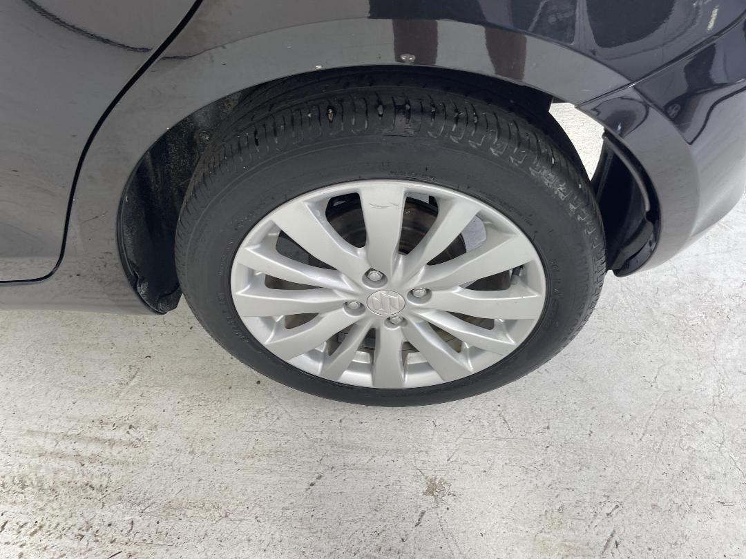 Photo '11' of Suzuki Swift