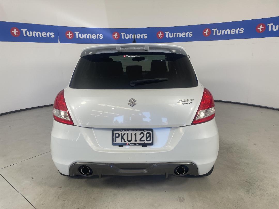 Photo '6' of Suzuki Swift