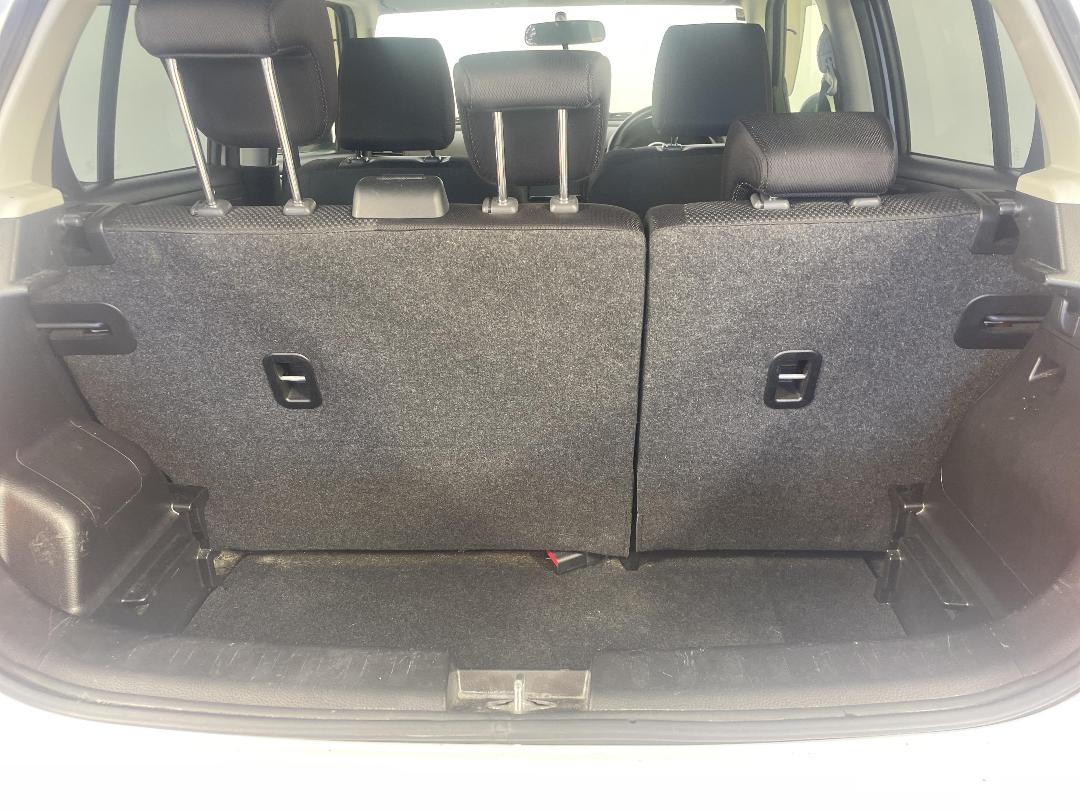 Photo '14' of Suzuki Swift