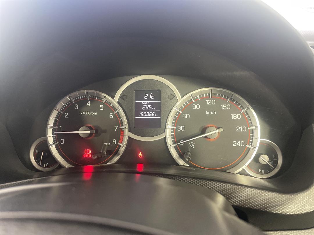 Photo '21' of Suzuki Swift