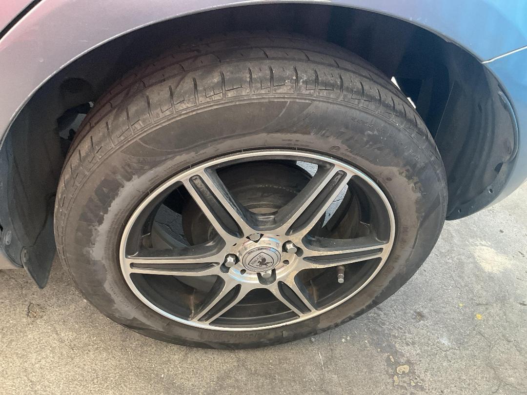 Photo '12' of Suzuki Swift