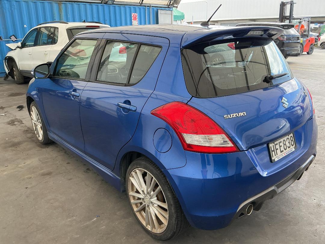 Photo '4' of Suzuki Swift Sport