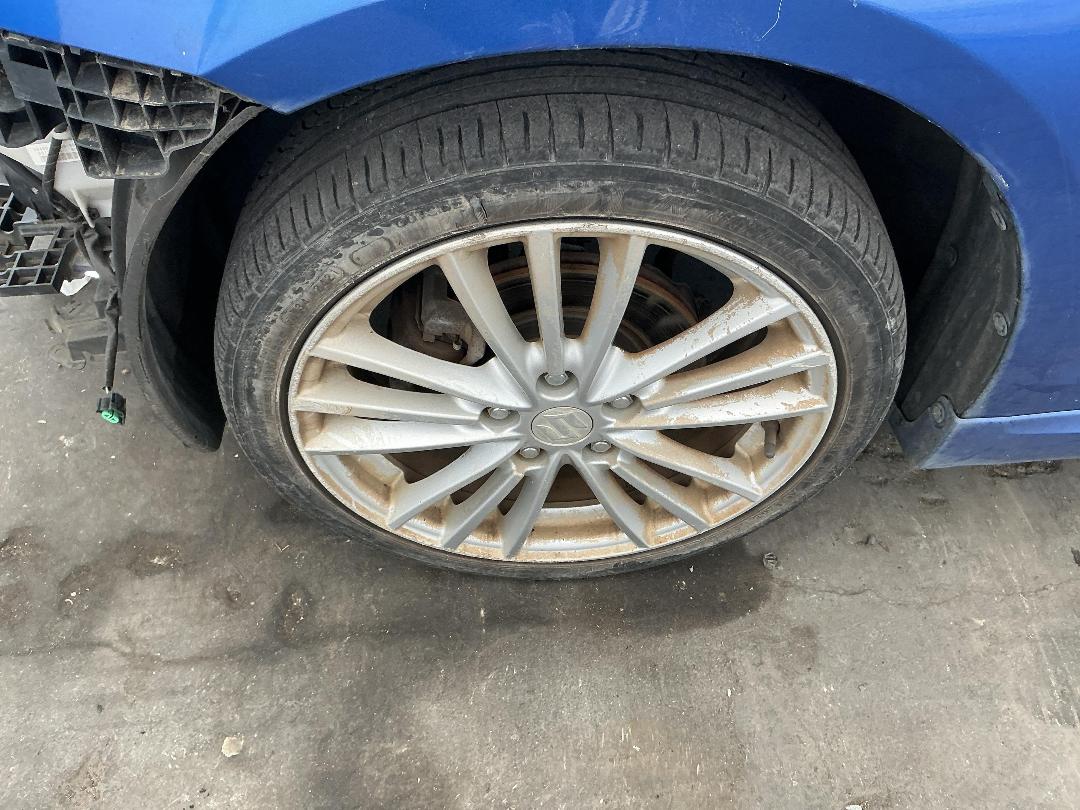 Photo '31' of Suzuki Swift Sport