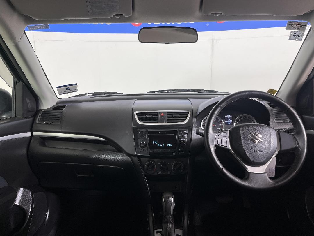 Photo '17' of Suzuki Swift Photo '17' of Suzuki Swift