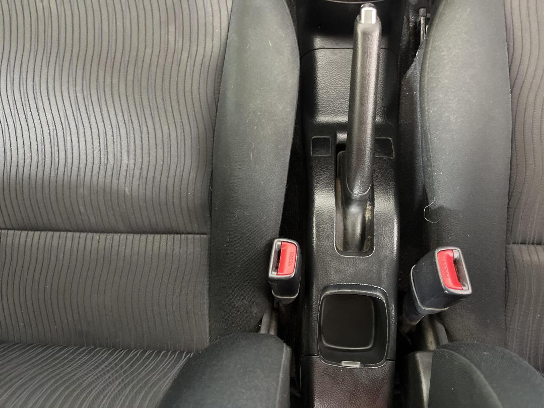 Photo '23' of Suzuki Swift Photo '23' of Suzuki Swift