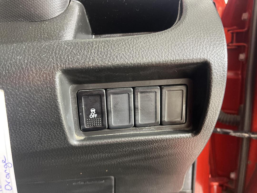 Photo '24' of Suzuki Swift Photo '24' of Suzuki Swift