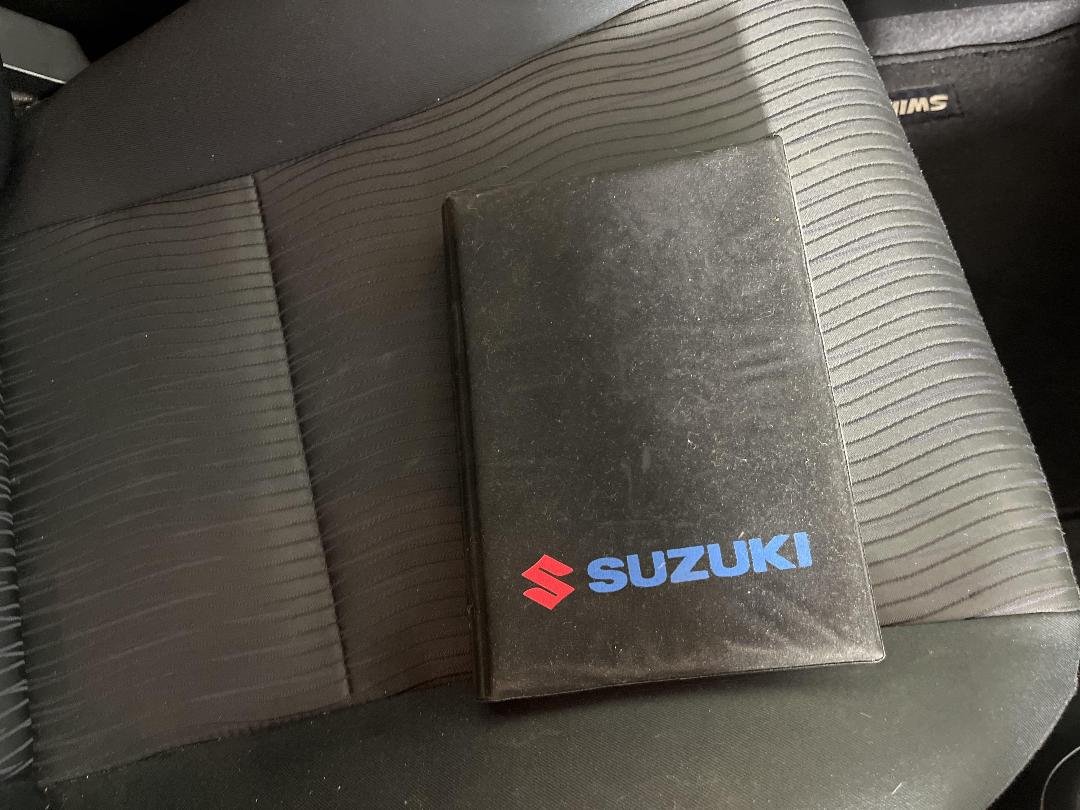 Photo '26' of Suzuki Swift Photo '26' of Suzuki Swift