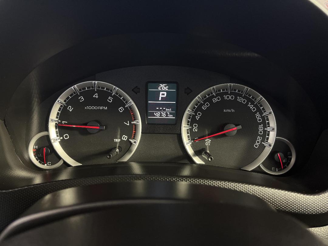 Photo '21' of Suzuki Swift