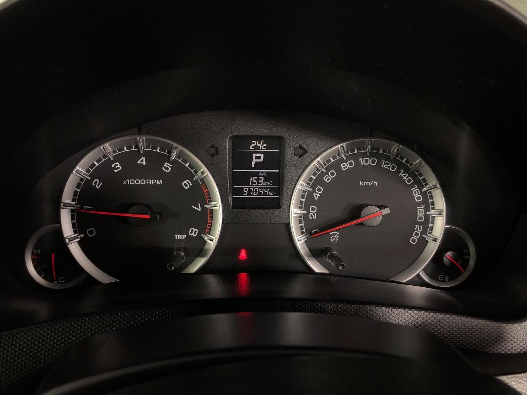 Photo '21' of Suzuki Swift