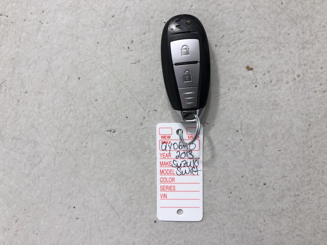 Photo '22' of Suzuki Swift