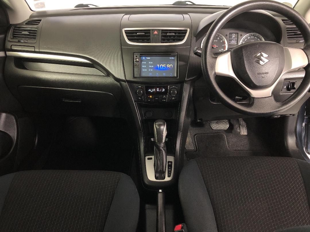 Photo '17' of Suzuki Swift