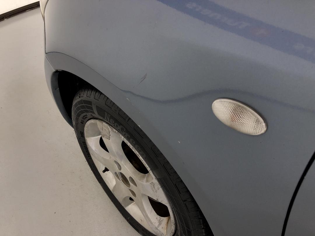 Photo '24' of Suzuki Swift