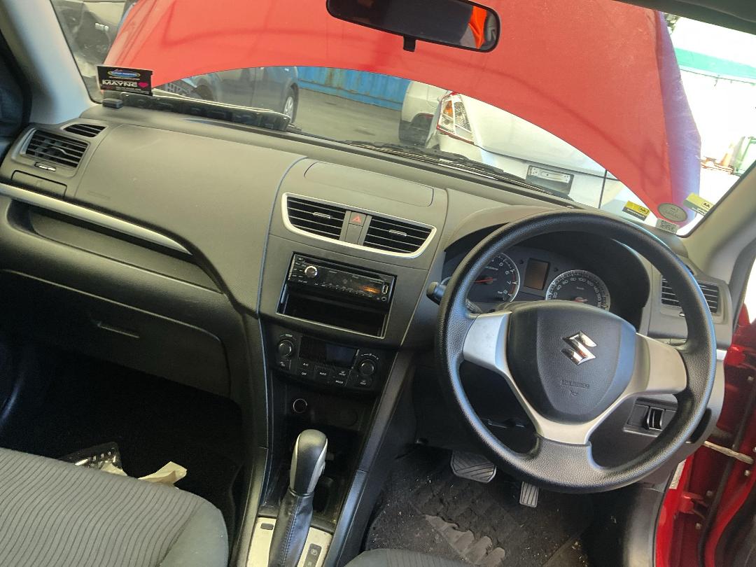 Photo '22' of Suzuki Swift