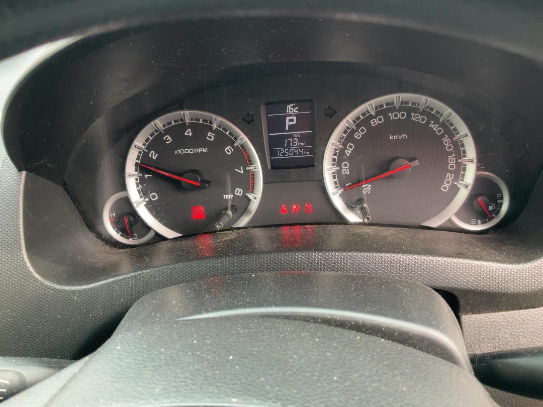 Photo '16' of Suzuki Swift