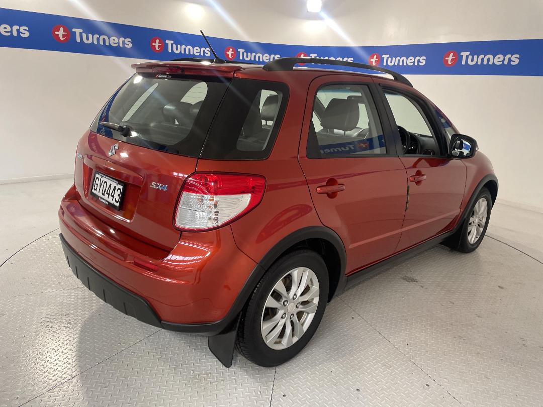 Photo '7' of Suzuki SX4