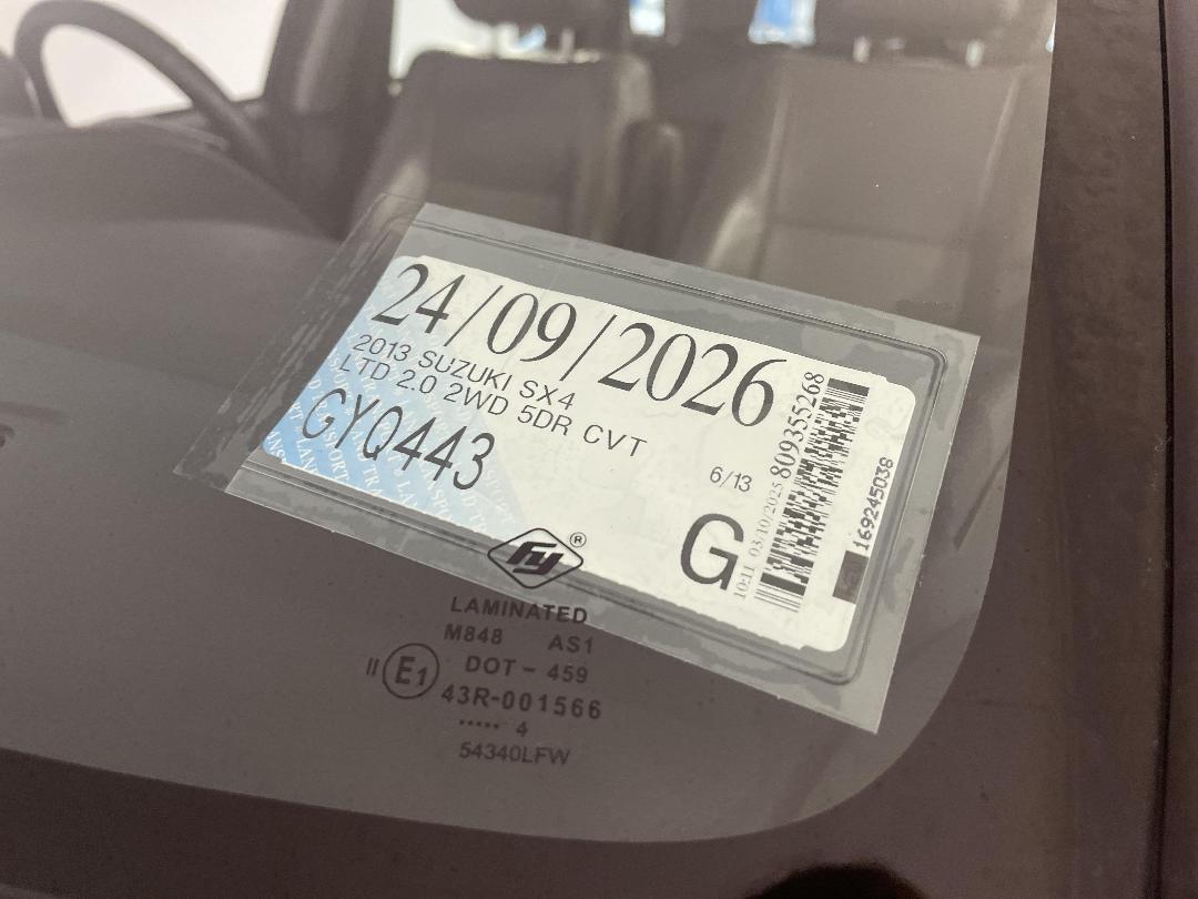 Photo '33' of Suzuki SX4