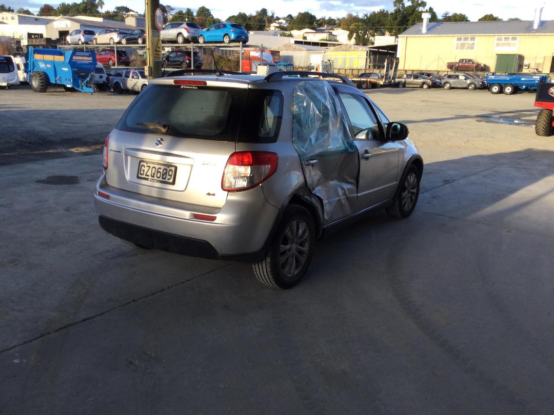 Photo '8' of Suzuki SX4 GLX