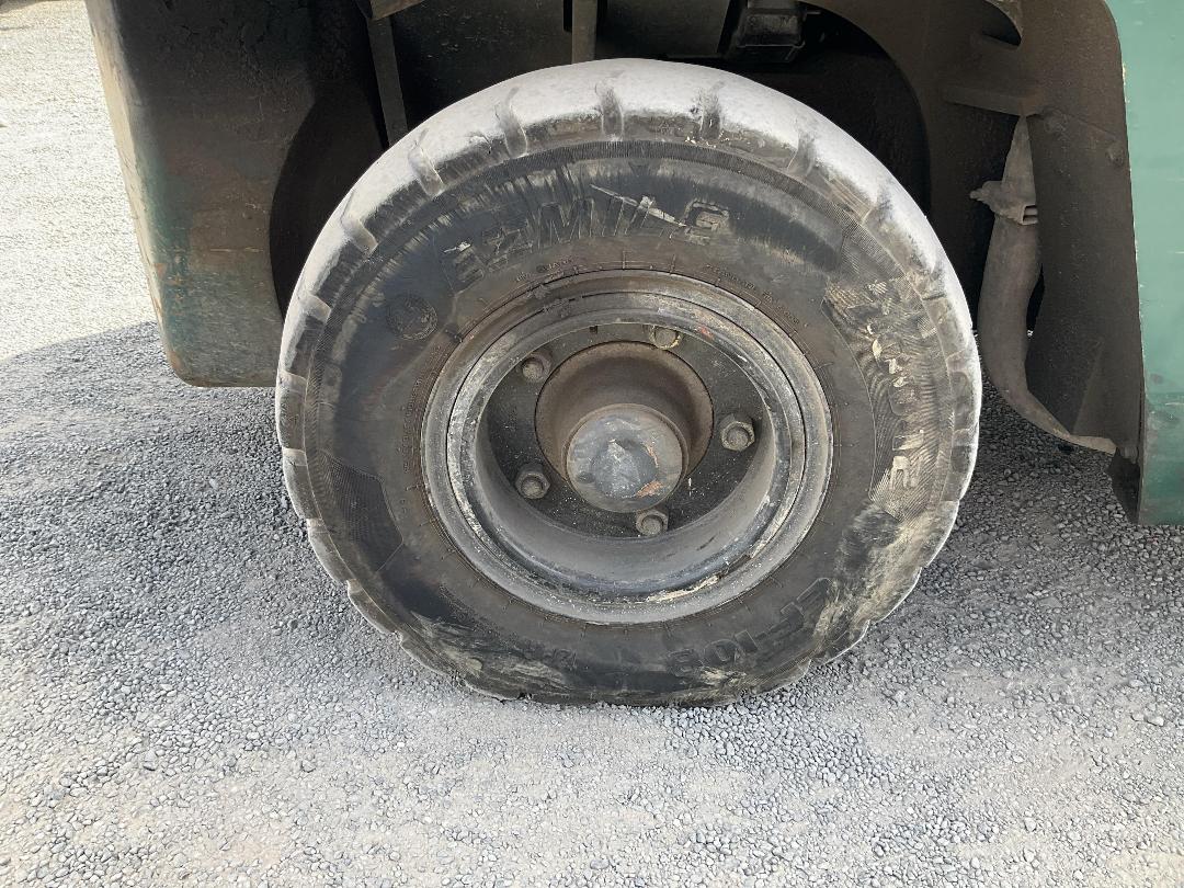 Photo '35' of TCM FD45Z7 Forklift