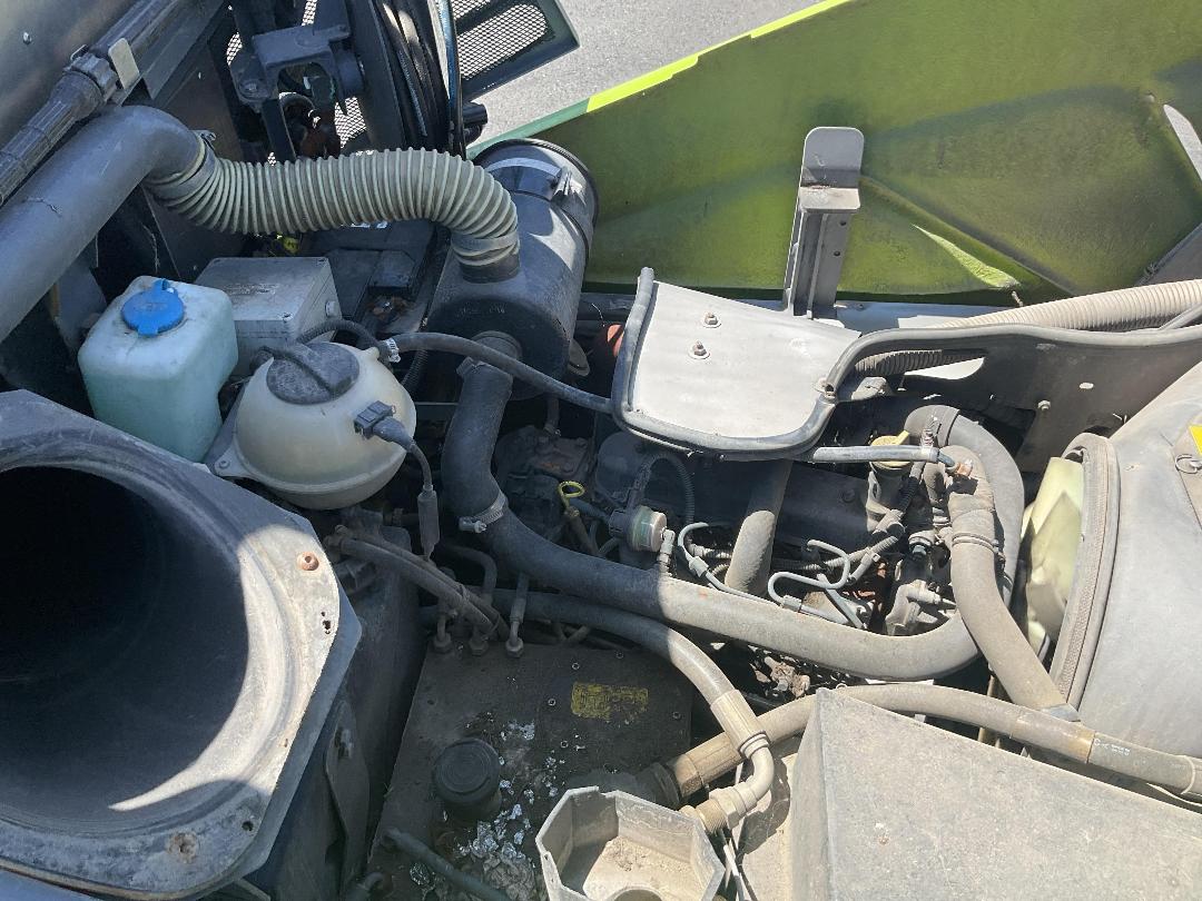 Photo '17' of Tennant Green Machine 636 Sweeper