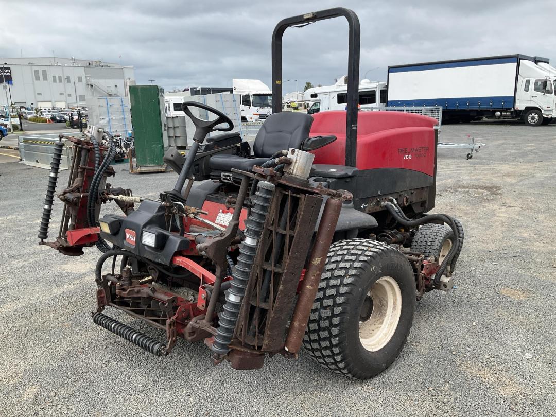 Photo '9' of Toro Reelmaster 7000 Lawnmower