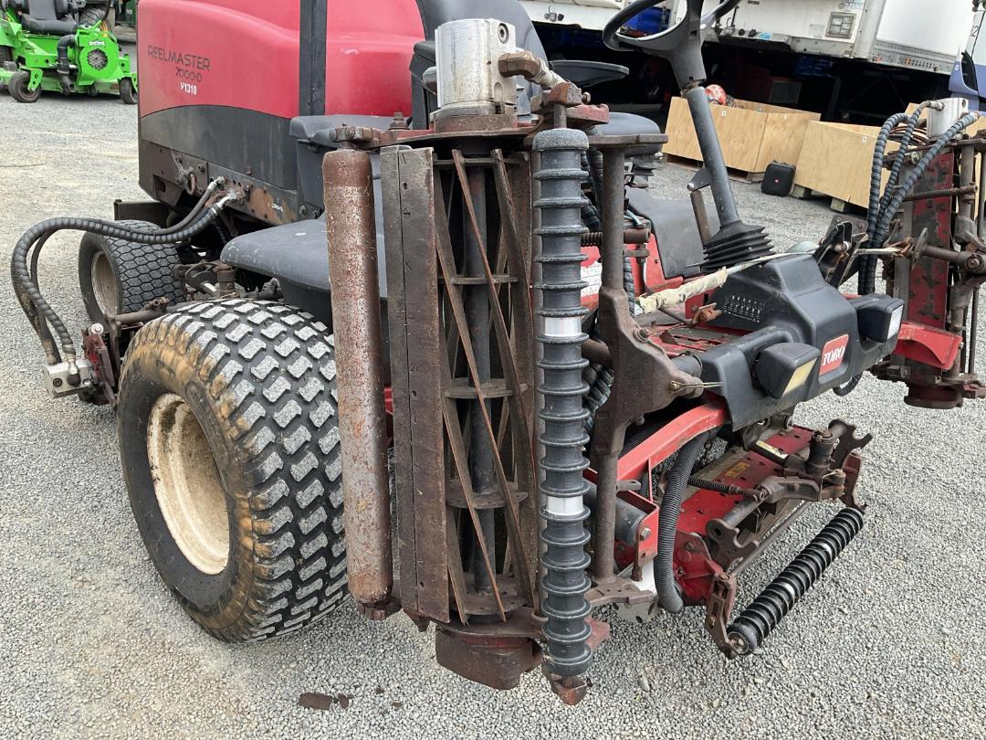 Photo '13' of Toro Reelmaster 7000 Lawnmower
