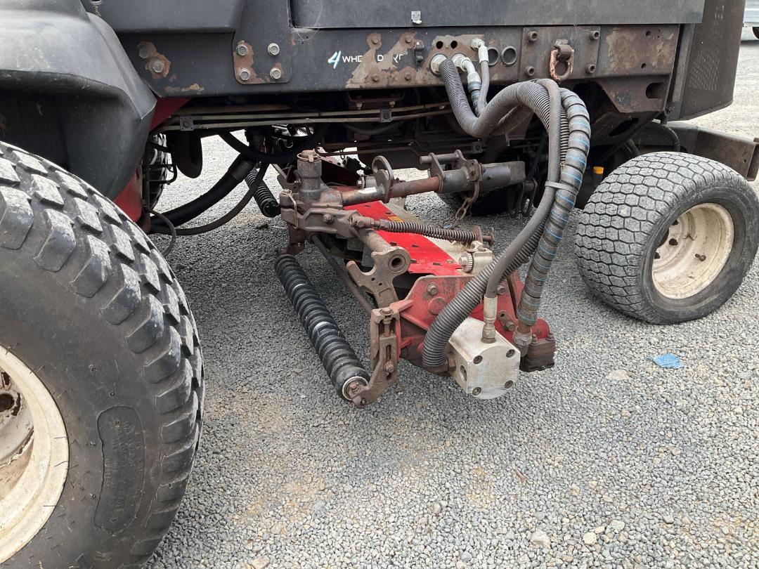 Photo '15' of Toro Reelmaster 7000 Lawnmower