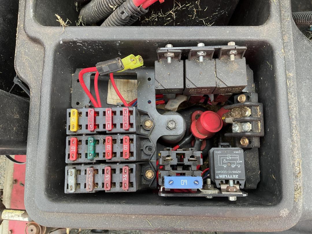 Photo '24' of Toro Reelmaster 7000 Lawnmower