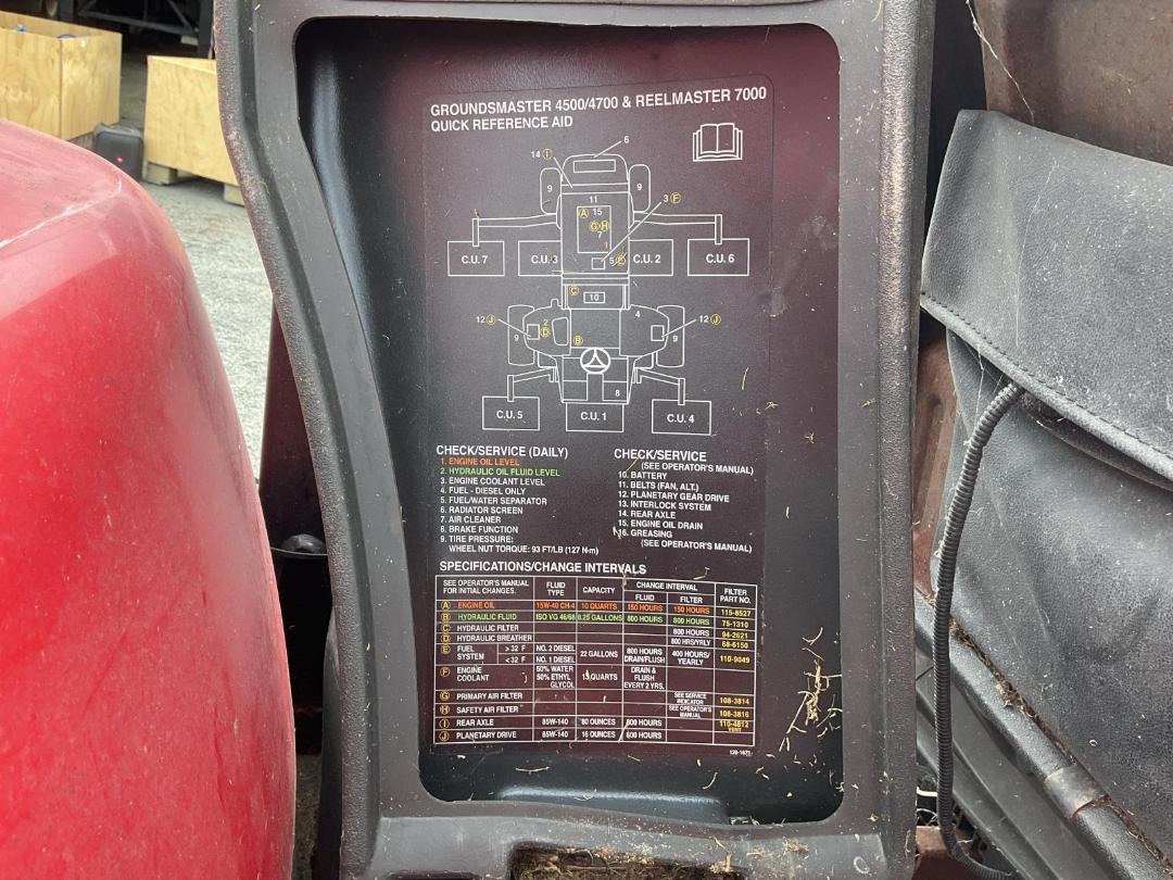 Photo '26' of Toro Reelmaster 7000 Lawnmower