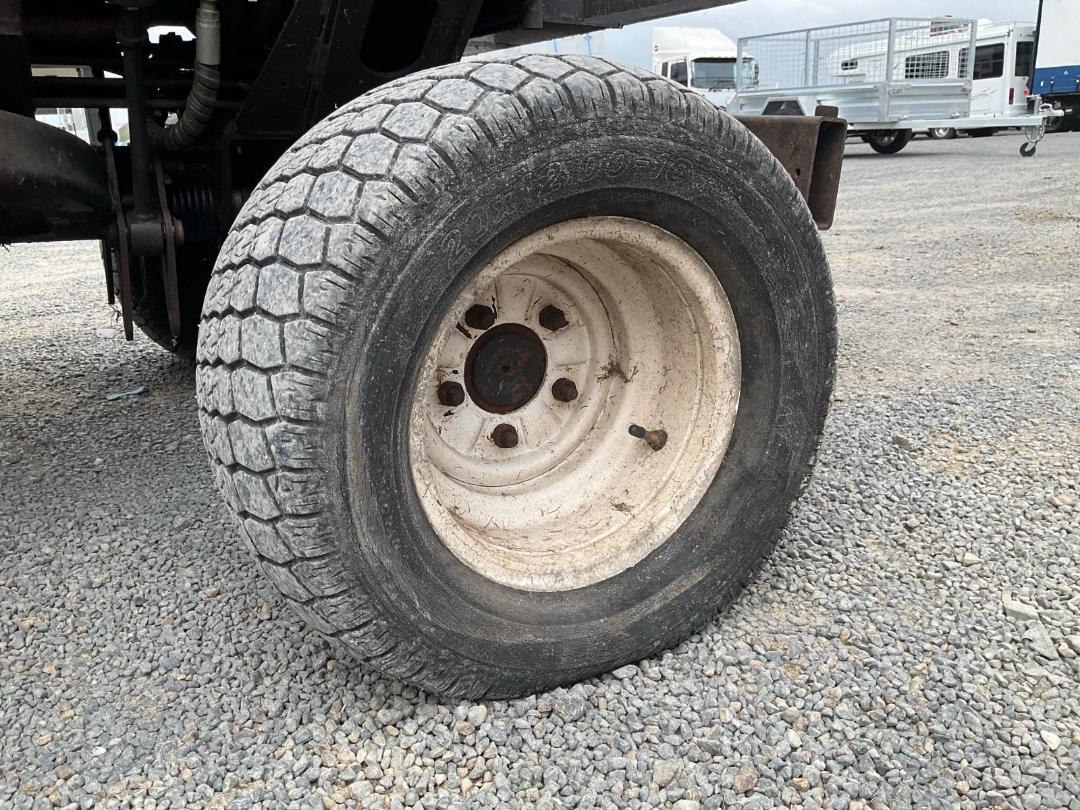 Photo '32' of Toro Reelmaster 7000 Lawnmower