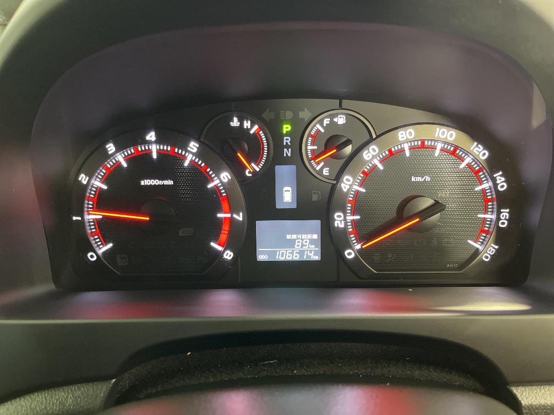 Photo '20' of Toyota Alphard