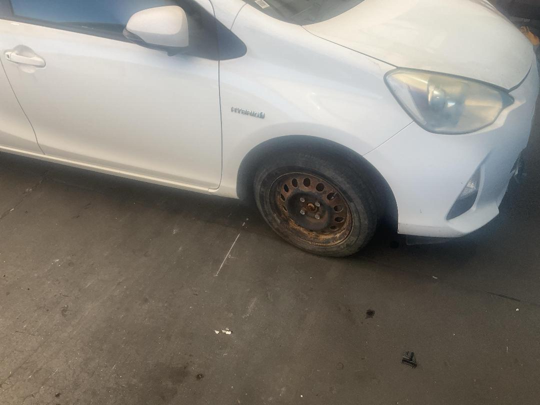 Photo '2' of Toyota Aqua