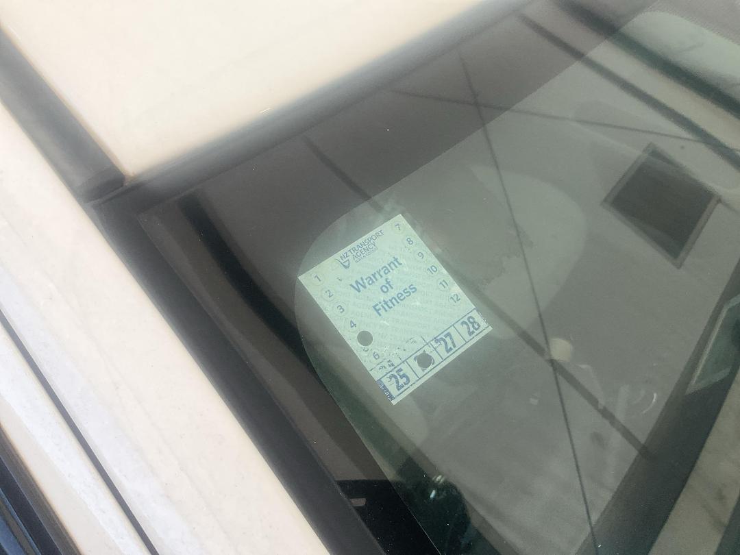 Photo '28' of Toyota Aqua