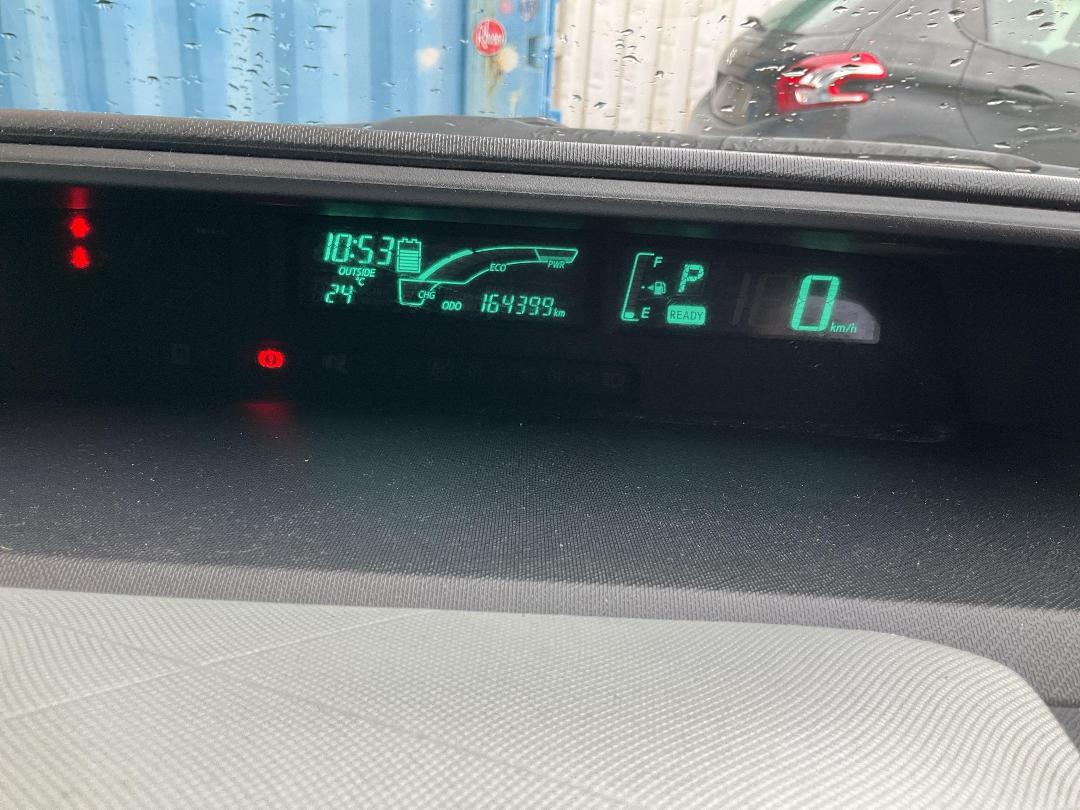 Photo '20' of Toyota Aqua Hybrid