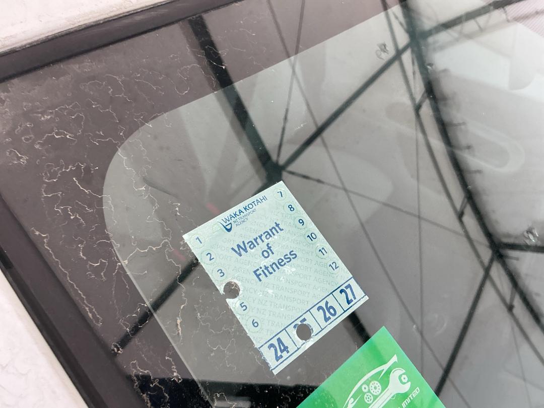 Photo '14' of Toyota Aqua