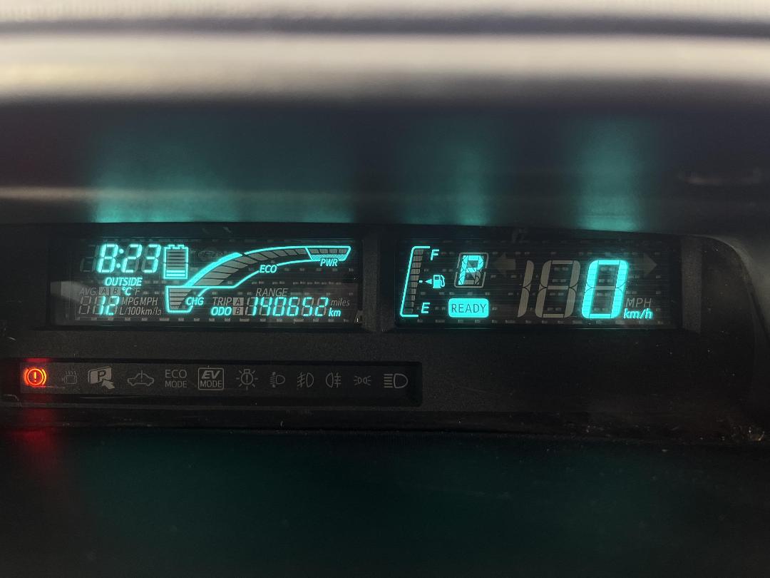 Photo '21' of Toyota Aqua Photo '21' of Toyota Aqua