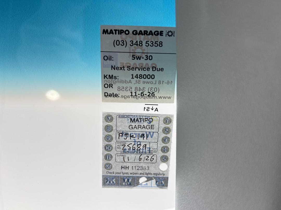 Photo '23' of Toyota Aqua Photo '23' of Toyota Aqua