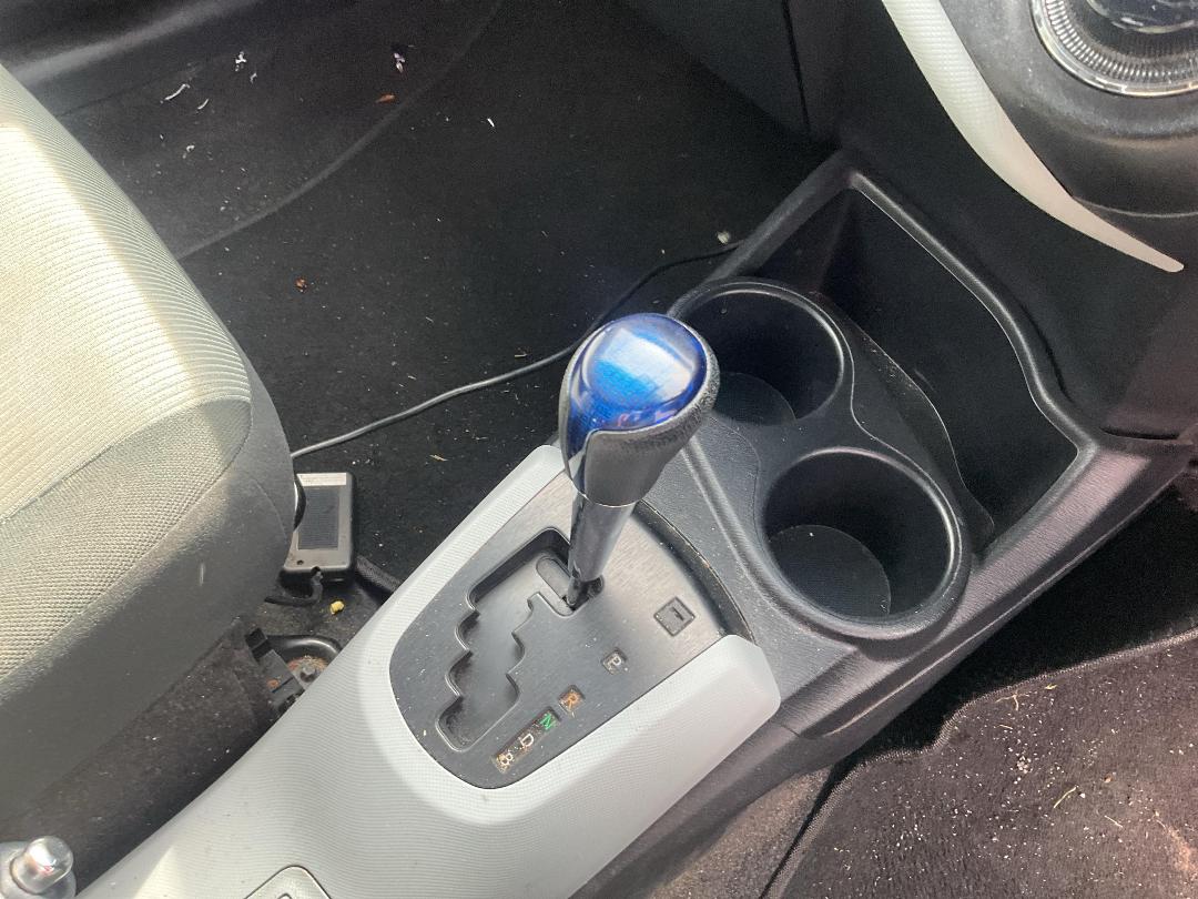 Photo '14' of Toyota Aqua Photo '14' of Toyota Aqua