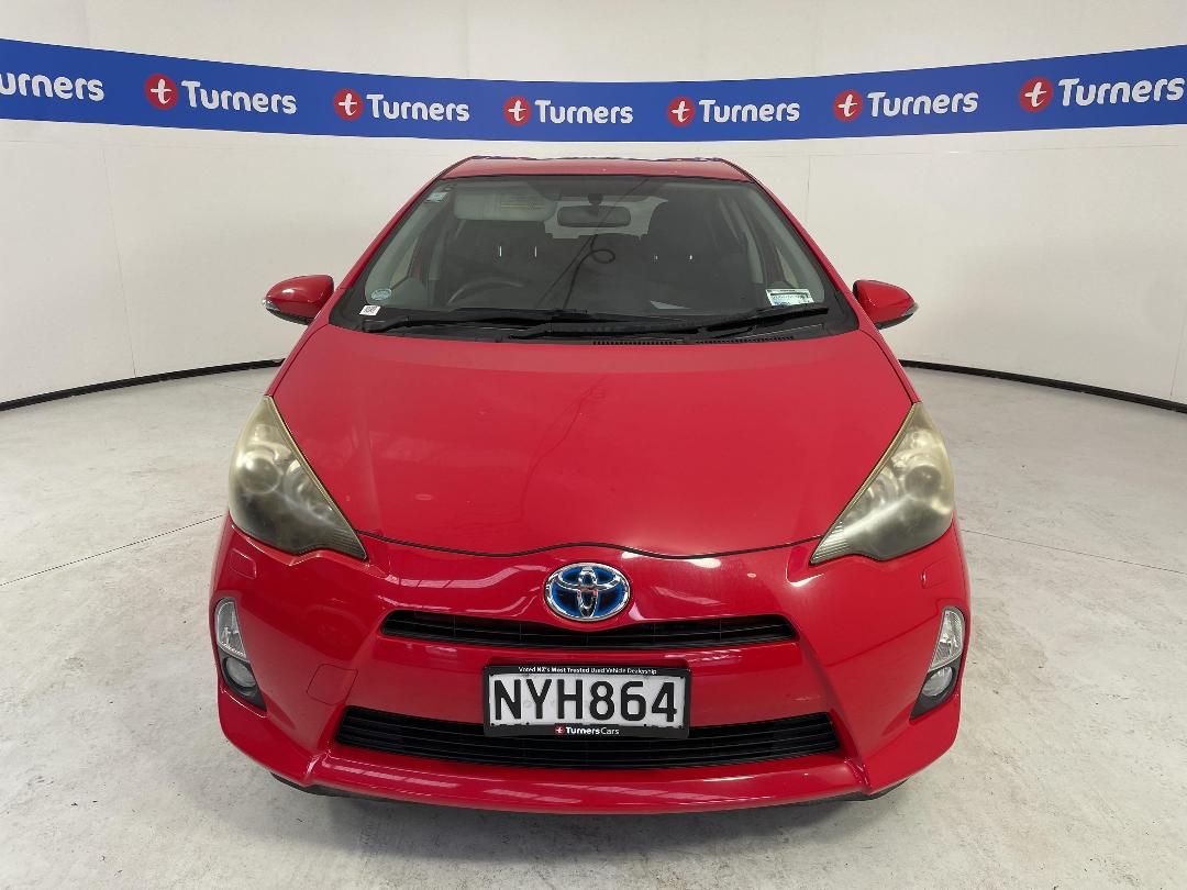 Photo '2' of Toyota Aqua