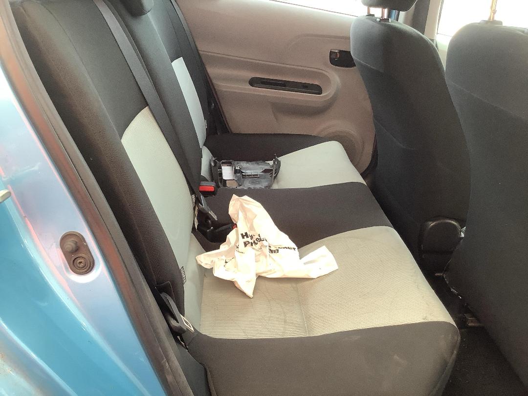 Photo '6' of Toyota Aqua Photo '6' of Toyota Aqua