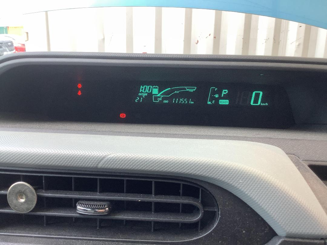 Photo '14' of Toyota Aqua Photo '14' of Toyota Aqua