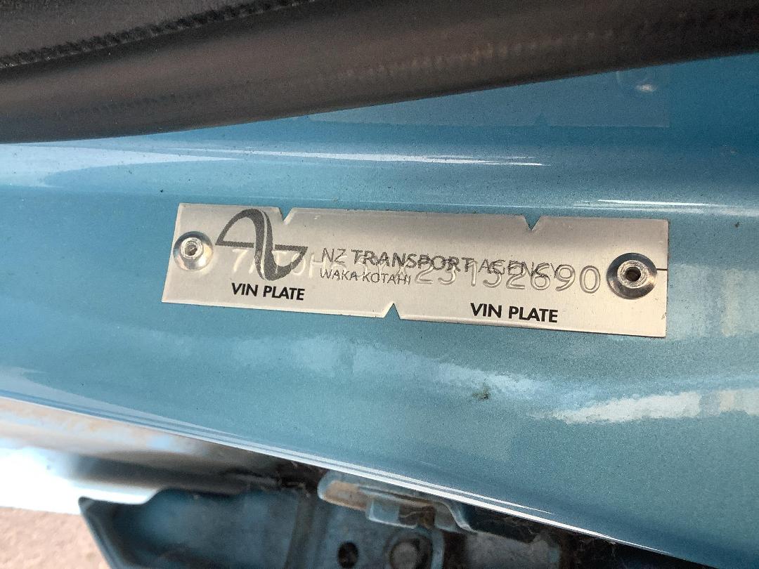 Photo '13' of Toyota Aqua Photo '13' of Toyota Aqua