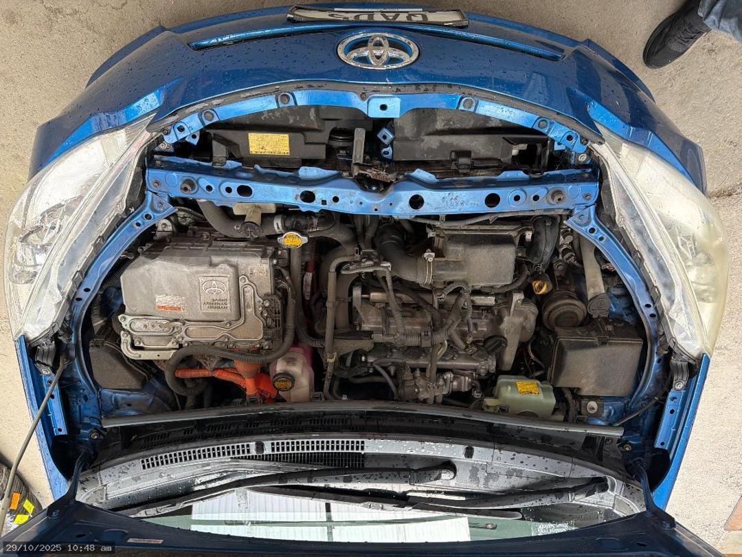 Photo '9' of Toyota Aqua Photo '9' of Toyota Aqua