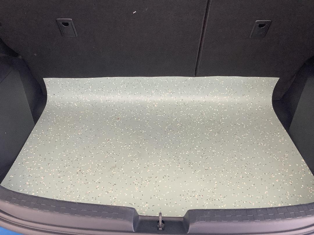 Photo '9' of Toyota Aqua Photo '9' of Toyota Aqua