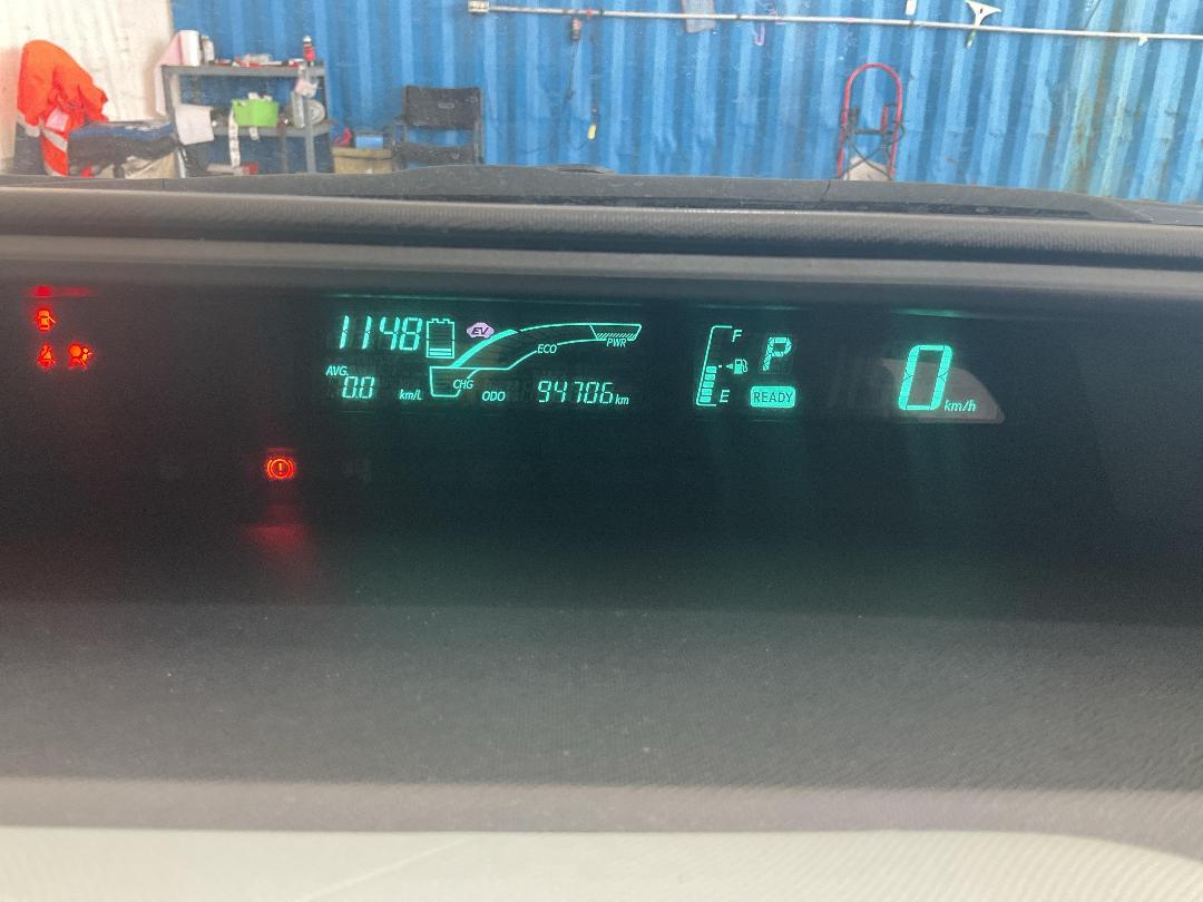 Photo '9' of Toyota Aqua Hybrid