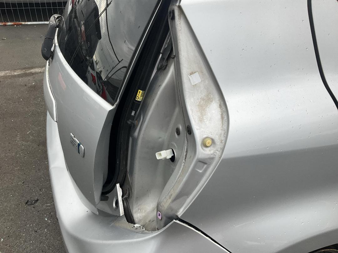 Photo '11' of Toyota Aqua Photo '11' of Toyota Aqua