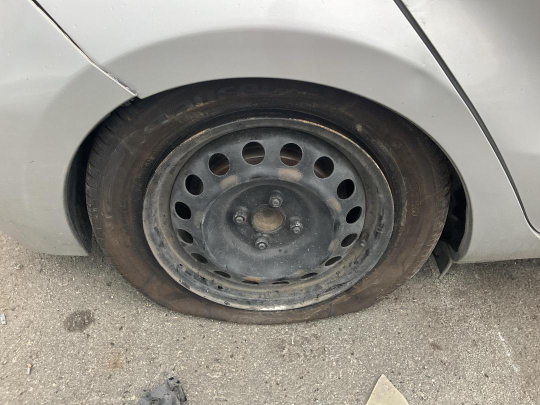 Photo '8' of Toyota Aqua Photo '8' of Toyota Aqua