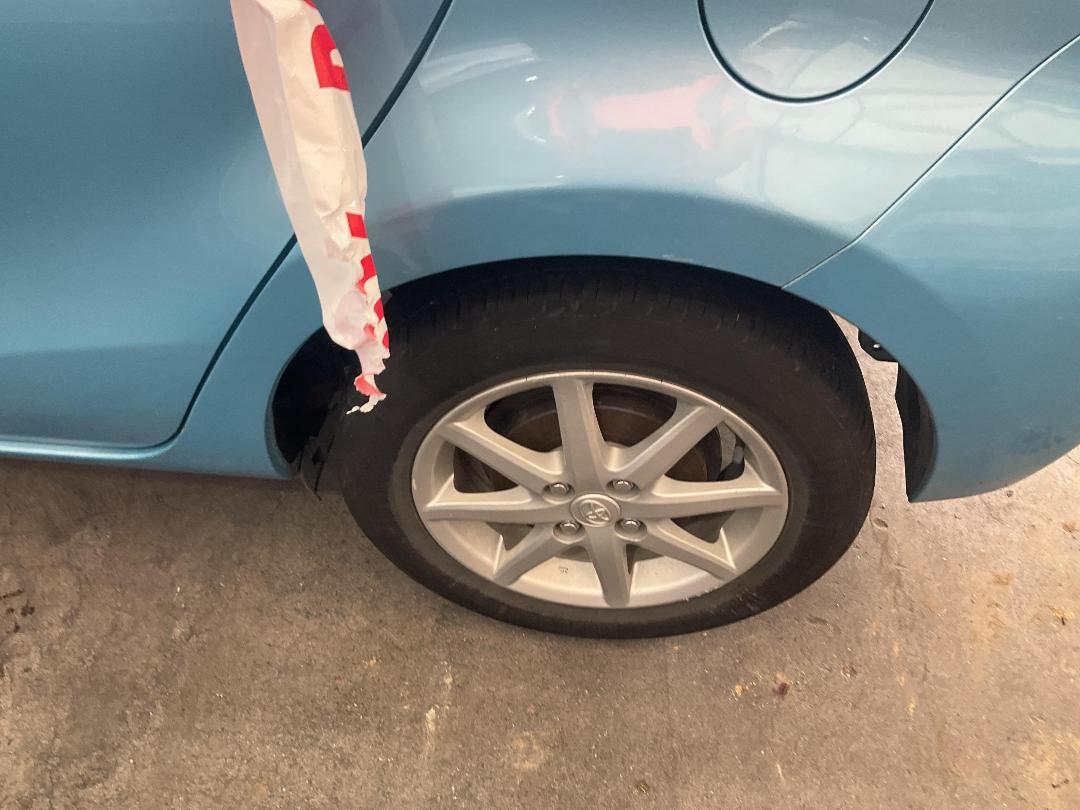 Photo '9' of Toyota Aqua